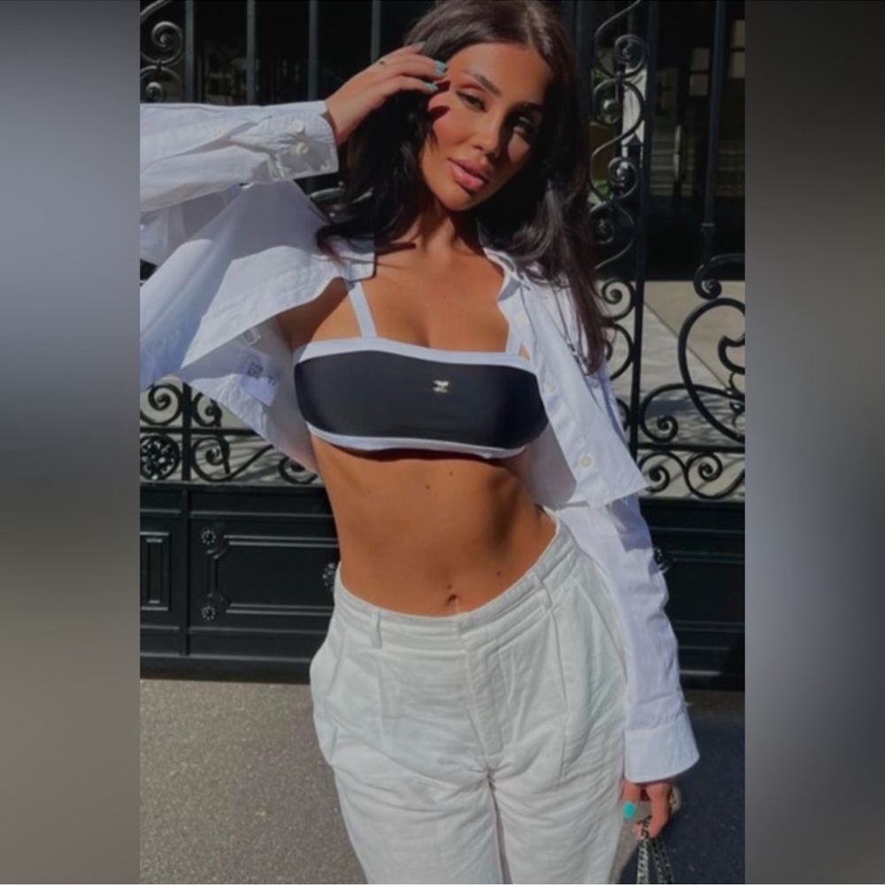 CHANEL CROP TOP size M, Preloved but in good condition
